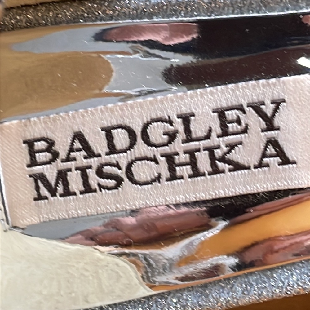 Badgley Mischka Satin Stiletto Heels, Size 6 - Picture 8 of 15